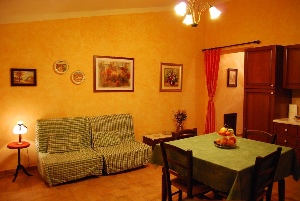 Villa Agriturismo Rustichino à Giano dellʼUmbria Extérieur photo