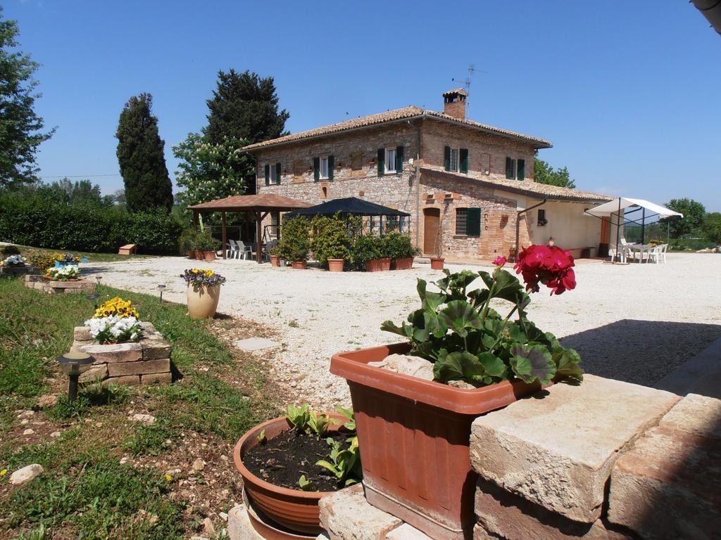 Villa Agriturismo Rustichino à Giano dellʼUmbria Extérieur photo