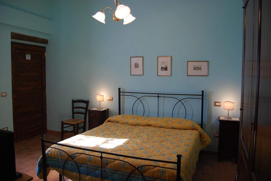 Villa Agriturismo Rustichino à Giano dellʼUmbria Extérieur photo