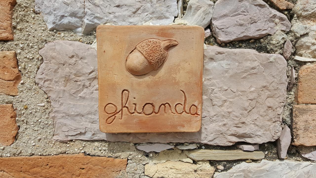 Villa Agriturismo Rustichino à Giano dellʼUmbria Extérieur photo